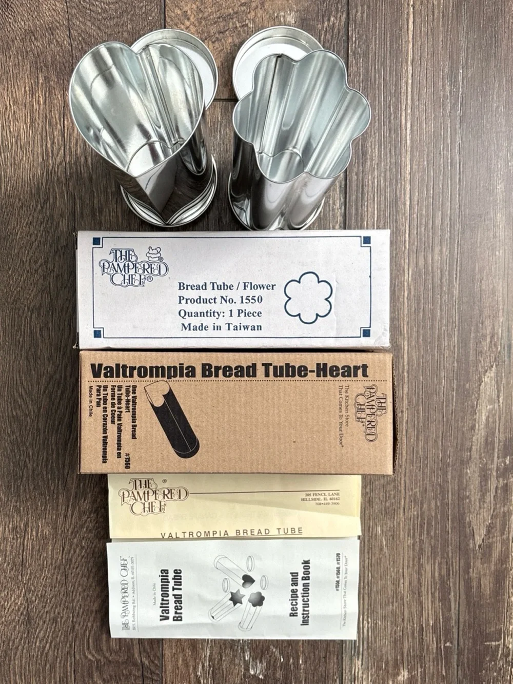 2 Pampered Chef Bread Tubes, Heart #1560 & Flower #1550 Stainless, Clean
